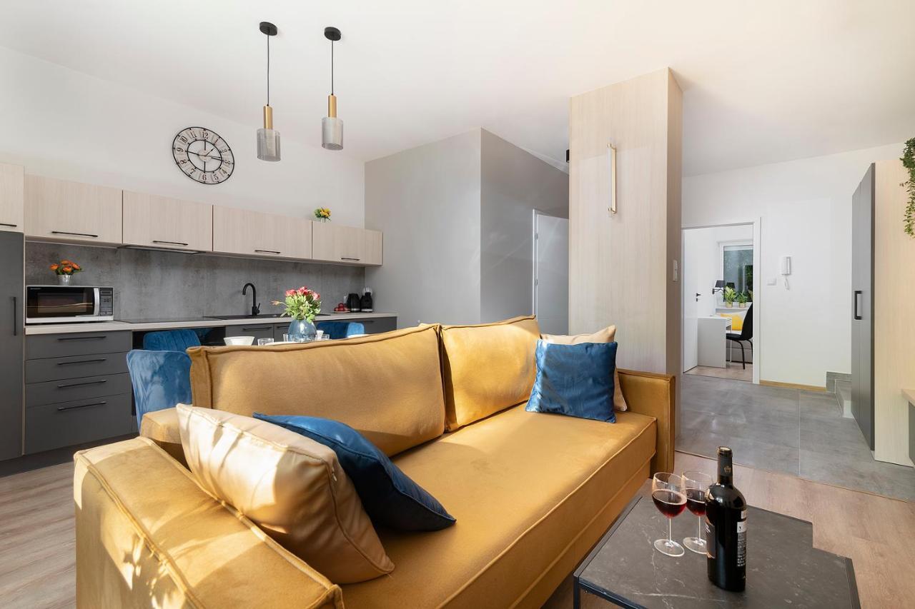 לובלין Easy Rent Apartments - Kosmos מראה חיצוני תמונה